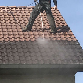 Nettoyage, démoussage et rénovation toiture 78